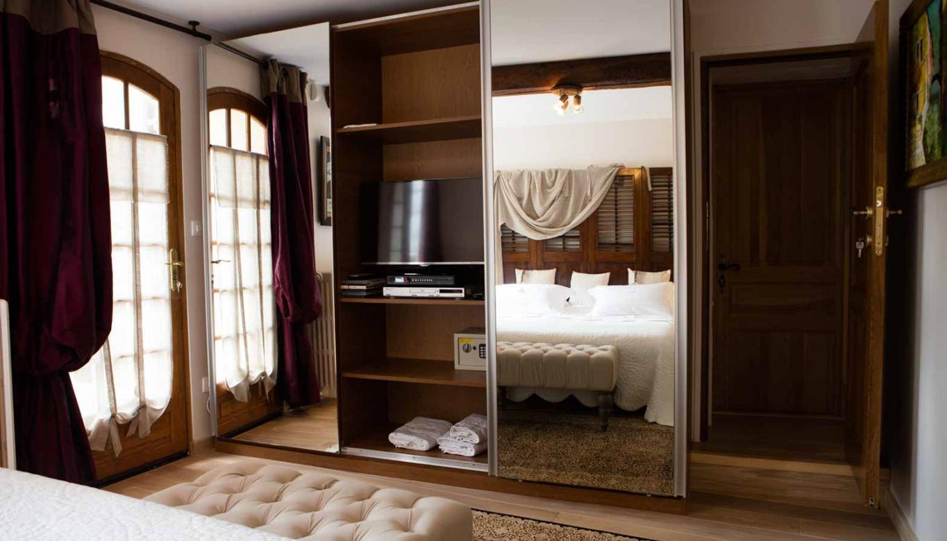 Tosca Bedroom